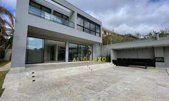 Imagem 3: Casa NOVA no Vale dos Cristais com 4 Suítes