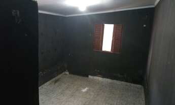 Imagem 2: CASA COM QUINTAL