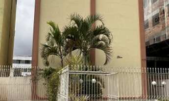 Imagem: Apartamento localizado no Água Verde, rua