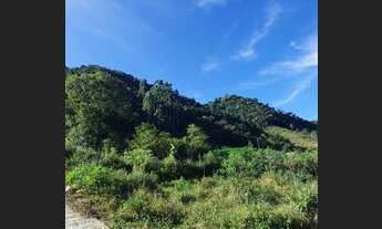 Imagem 2: Lote na Benfica, próximo a igreja