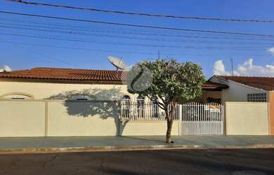 Imagem: Casa - Parque das Nações (Nova Veneza)