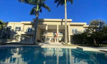 Imagem: Casa com 6 dormitórios à venda, 1500 m²