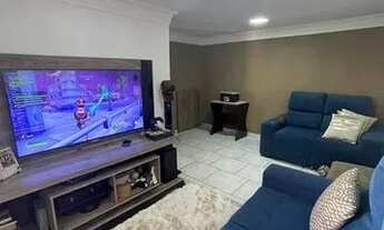 Imagem 6: Casa para venda possui 223 metros quadrados com 4 quartos em Vila Sônia - São Paulo - SP