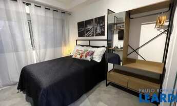 Imagem: FLAT - PINHEIROS - SP