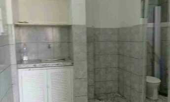 Imagem 2: Alugo kit no centro 700 reais +300 Cond