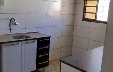 Imagem 3: Casa de fundos Casa com 3 dormitórios