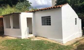 Imagem: Jd. Simus - 2 Quartos - gt R$ 900,00