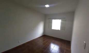 Imagem 5: Edícula espaçosa ótimo bairro