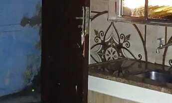 Imagem: Casa 450,00 de 2 comodos