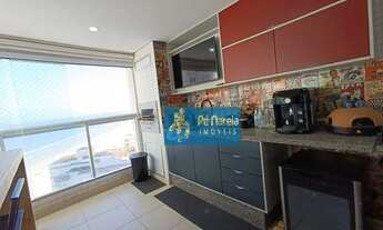 Imagem 6: Oportunidade! Apartamento de Alto Padrão, frente mar com 3 dormitórios à venda, 102 m² por