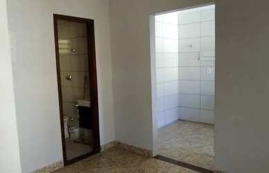 Imagem 6: Casa de fundos Casa com 3 dormitórios