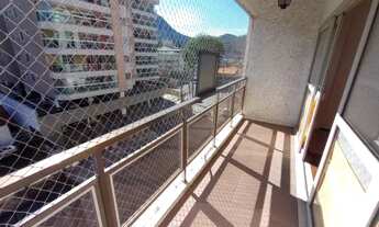 Imagem 3: Amplo apartamento de 3 quartos, ensolarado, próximo ao centro, prédio com elevador e garag