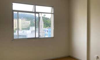 Imagem 2: Kitnet/conjugado para aluguel e venda com 34 metros quadrados em Centro - Rio de Janeiro