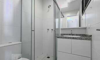 Imagem 2: Apartamento para Aluguel - Mercês, 1 Quarto, 29 m2