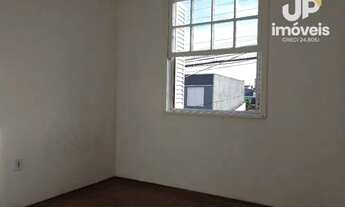 Imagem 4: Sobrado com 3 dormitórios para alugar, 100 m² por R$ 2.240/mês - Centro - Pelotas/RS