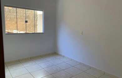 Imagem 4: ALUGO - CASA EM AP. DE GOIÂNIA - 700,00