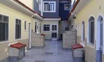 Imagem 2: No Paraíso - Casa estilo Colonial em Condomínio Familiar. 1 Quarto