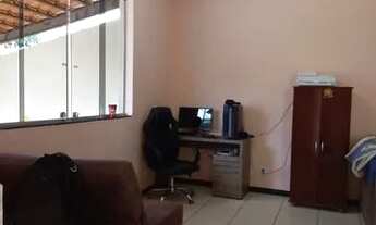 Imagem 2: Casa com 4 dormitórios à venda em Contagem