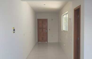 Imagem 2: Ótimo sobrado à venda no Loteamento Lisboa III, em Forquilhas, São José.<br><br&g