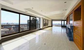 Imagem 3: Confiare Imobiliária - Maravilhoso apartamento com 373m², andar inteiro