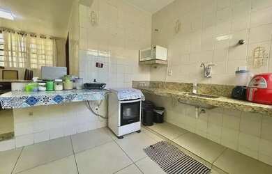 Imagem 5: Casa para venda com 240 metros quadrados com 4 quartos em Cavalcanti - Rio de Janeiro - RJ