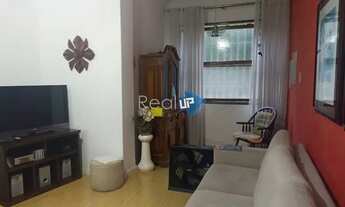 Imagem 2: TEM APARTAMENTO 2 QUARTOS na GLORIA SIM!