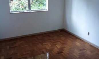 Imagem 7: Apto com varanda na Roberto Silveira