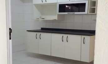 Imagem 4: Sobrado em condomínio próximo ao centro da Granja Viana! Com dois dormitórios. Duas Vagas