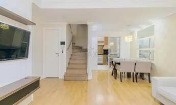 Imagem 2: SOBRADO EM CONDOMÍNIO com 4 dormitórios para alugar com 140.47m² por R$ 3.900,00 no bairro