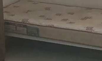 Imagem: Aluga-se quarto p/ moças