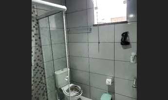 Imagem 5: Prédio inteiro em Penedo, tendo 2 apartamentos com área de lazer e 2 lojas