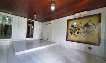 Imagem: Casa com 04 quartos sendo 02 suites no conj