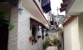 Imagem 3: Casa em Condominio fechado, 5 quartos, 4 banheiros, 2 vagas de garagem