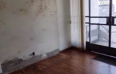 Imagem 4: Casa para venda tem 190 metros quadrados com 4 quartos em Concórdia - Belo Horizonte - MG