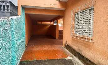 Imagem 4: Casa para aluguel possui 180 metros quadrados com 4 quartos