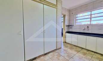 Imagem 5: Apartamento semi mobiliado para locação no Edifício Casa de Portugal, próximo a Rua Tibiri