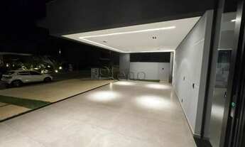 Imagem 5: Sobrado à venda em Jaguariúna, Residencial Campo Camanducaia, com 3 suítes, com 397 m²