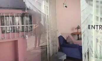 Imagem 3: Terreno amplo, com excelente potencial comercial, localizado na Vila Alzira