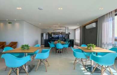 Imagem 6: Smart Stay, Quarto e sala, frente praia