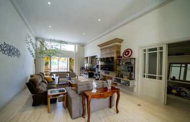 Imagem 7: Casa Mobiliada | 5 suítes