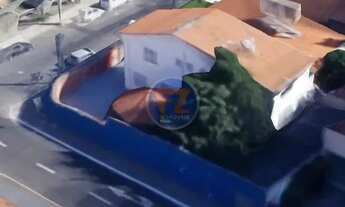 Imagem: CASA COMERCIAL DE ESQUINA EM CORREDOR DE