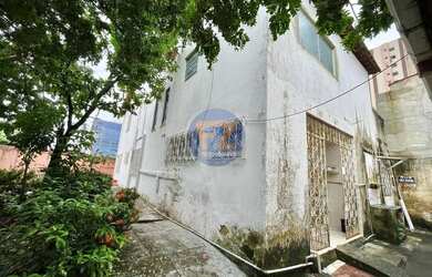 Imagem 3: CASA COMERCIAL DE ESQUINA EM CORREDOR DE ATIVIDADE