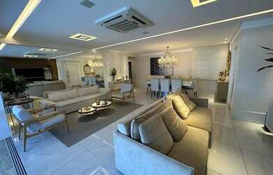 Imagem 2: Imóvel para venda possui 217 metros quadrados com 4 quartos em Ponta D'Areia - São Lu