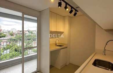 Imagem 4: Apartamento semimobiliado, 02 quartos, sacada com churrasqueira, 01 vaga coberta, no Bairr