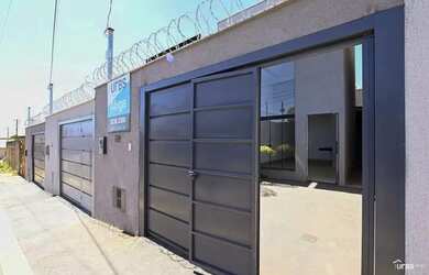 Imagem 3: Casa Residencial]