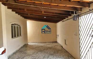 Imagem: Oportunidade! Casa com Edícula e 3 Quartos