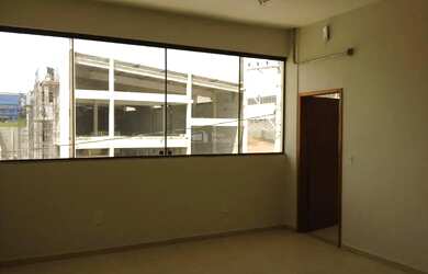 Imagem 2: AL Aluga Galpão Comercial 1200m² - Condomínio Industrial Vip - Jardim Califórnia - Jacareí