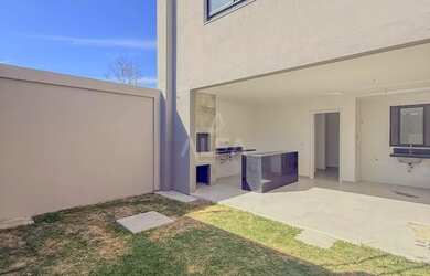 Imagem 2: Casa à venda em Serra, Morada de Laranjeiras, com 4 quartos, com 164 m², Via Ferrara