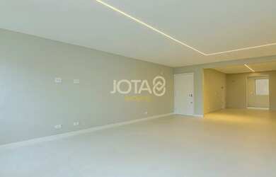 Imagem 5: APARTAMENTO TOTALMENTE REFORMADO EM ÓTIMA LOCALIZAÇÃO Apartamento totalmente reformado - j