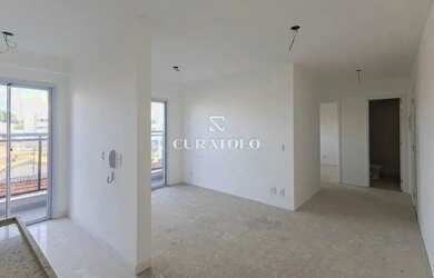 Imagem 3: Imóvel para venda possui 48 metros quadrados com 2 quartos em Parada Inglesa - São Paulo